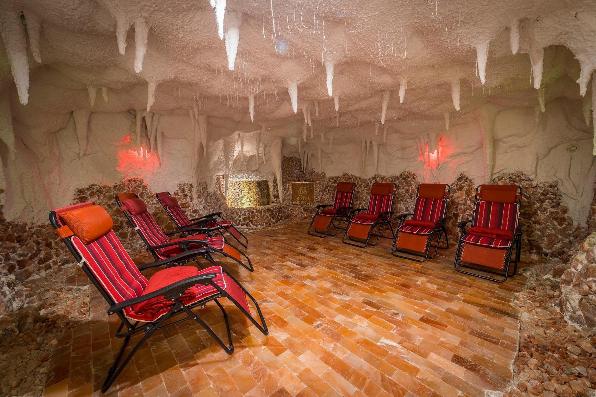 Hotel Bajkal Františkovy Lázně 外观 照片